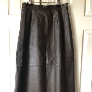 FALL/WINTER STYLE READY!!Lovely Leather Skirt -Dark Brown- Size 10